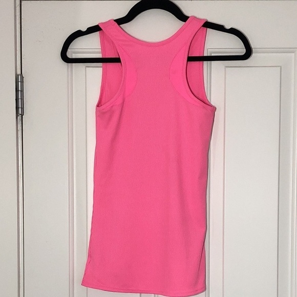 Under ARMOUR Heat Gear Tank - Picture 3 of 7